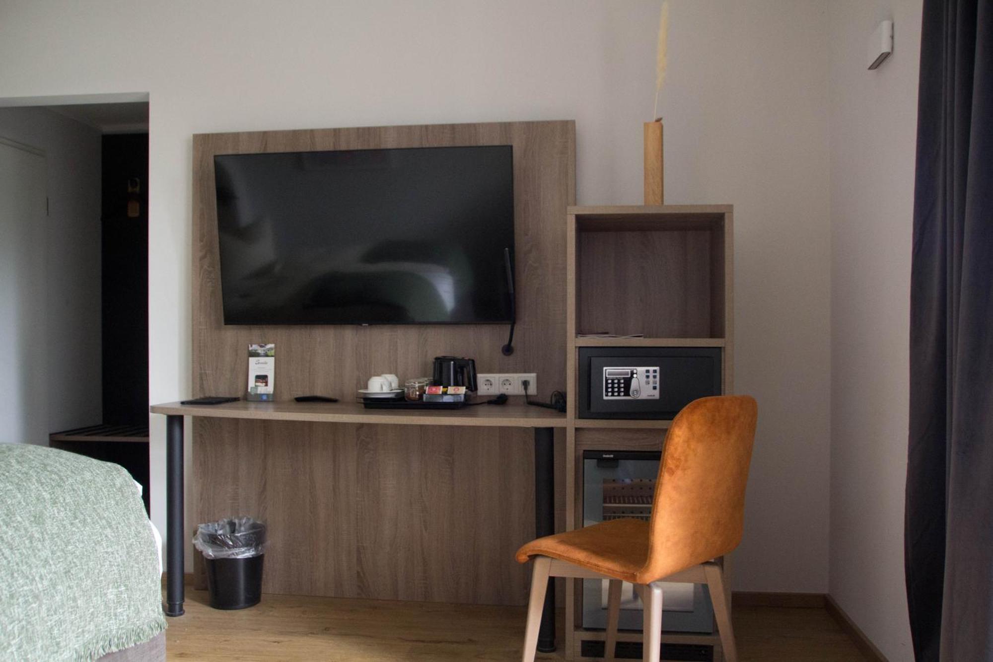 Senator Hotel 3*