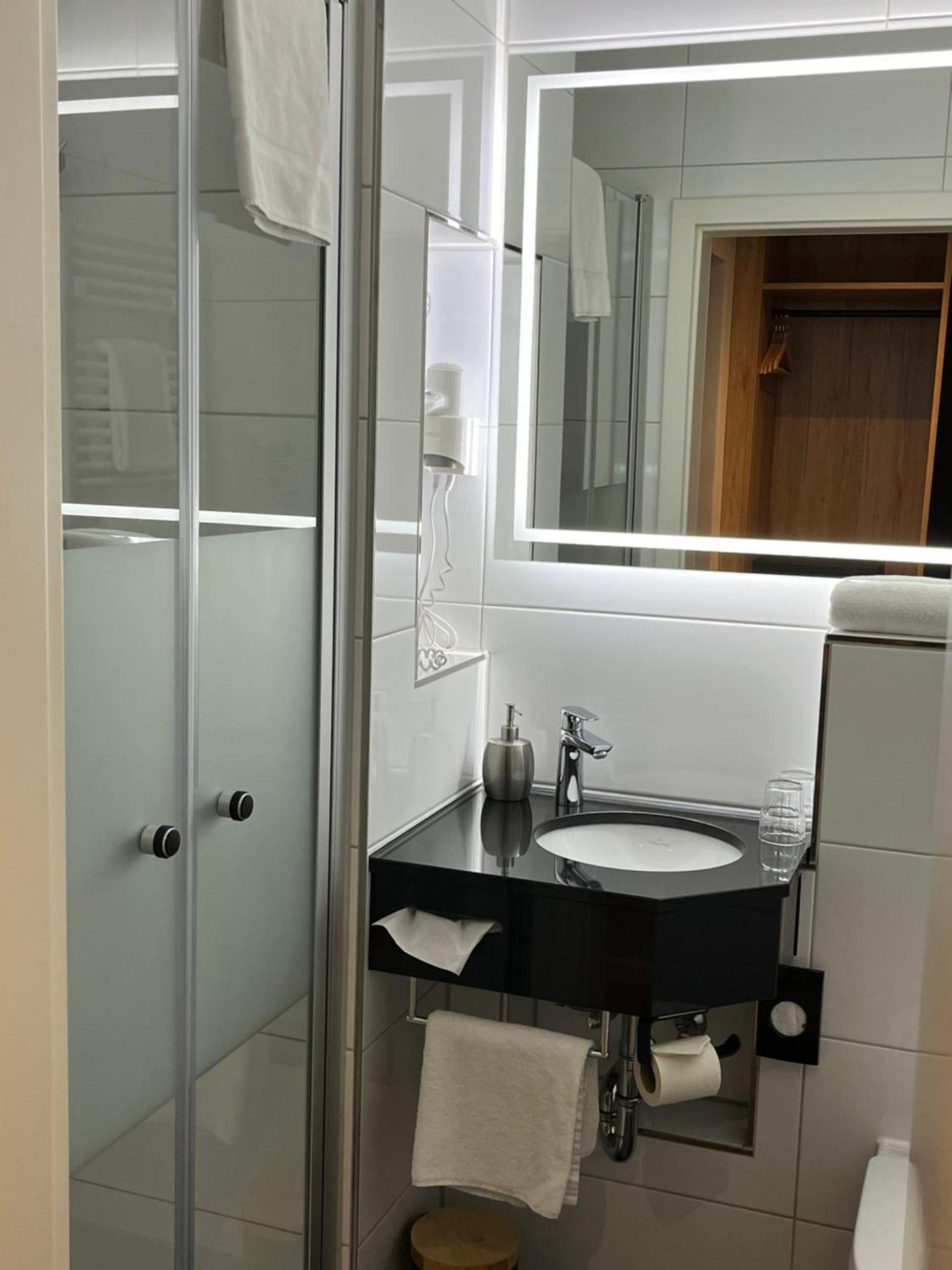 Hotel Senator 3*
