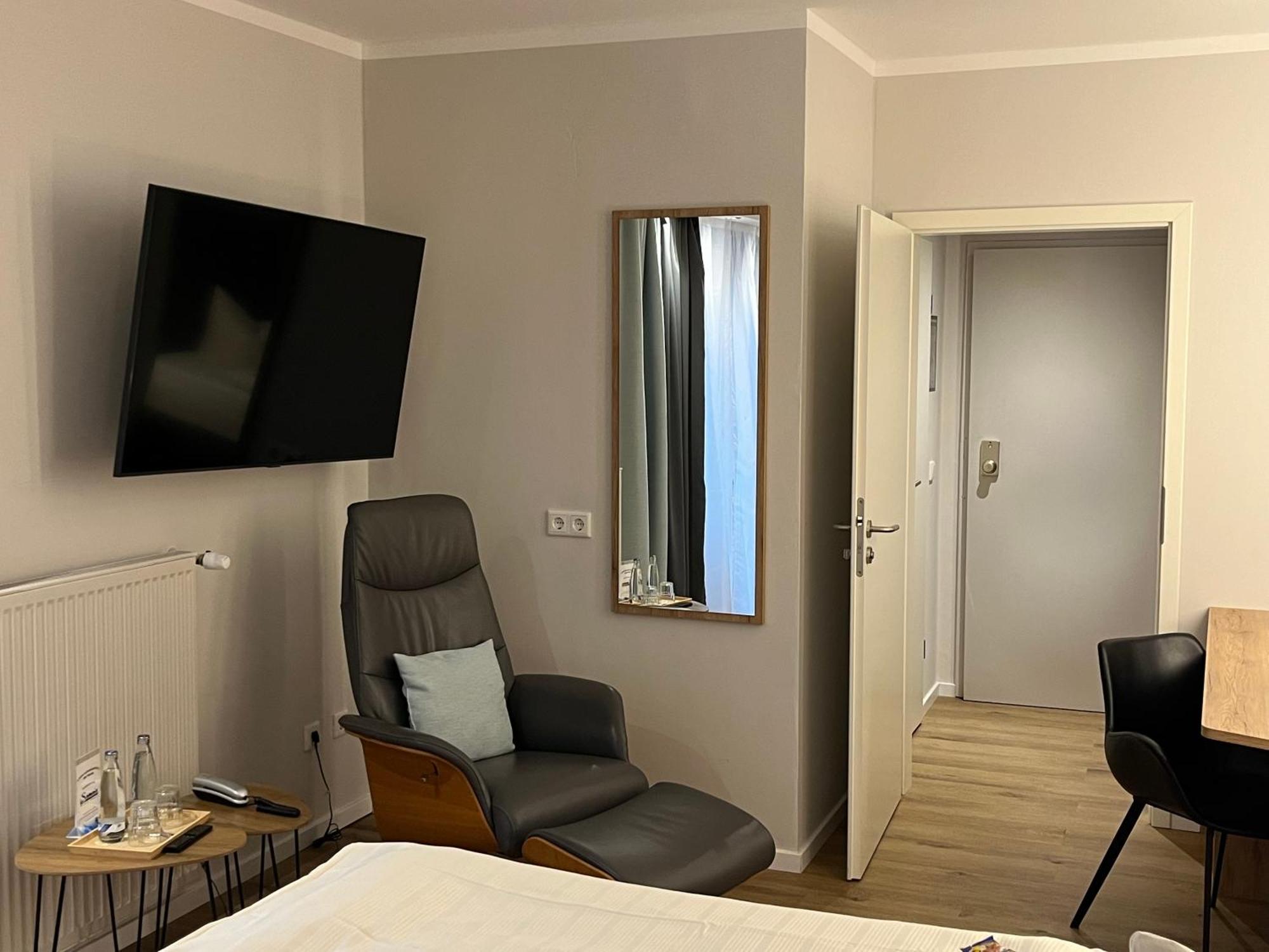 Senator Hotel 3*